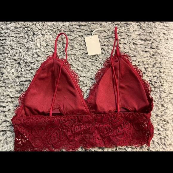 NWOT Shein Burgundy Bralette Small (32B/C 34A/B) - Picture 4 of 7